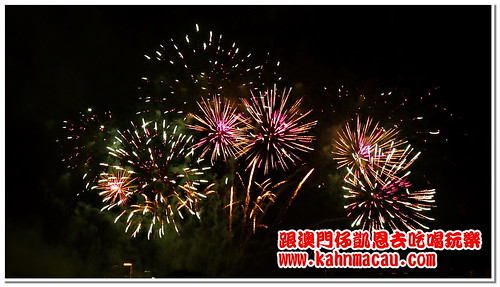 【澳門•西灣•旅遊塔】體驗完全不一樣的煙火匯演 &#8211; Skywalk Fireworks 空中漫步煙火版（含訂票步驟）＆火樹銀花嘉年華 @跟澳門仔凱恩去吃喝玩樂