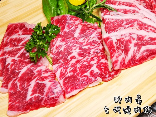 【台中•西區•國美館綠園道】大口吃肉、吃海鮮的燒肉好選擇 &#8211; 胖肉爺燒肉（美國CHOICE牛小排、舒肥大雞腿、澳洲和牛、台灣牛、老饕肉、DIY烤雞蛋糕） @跟澳門仔凱恩去吃喝玩樂